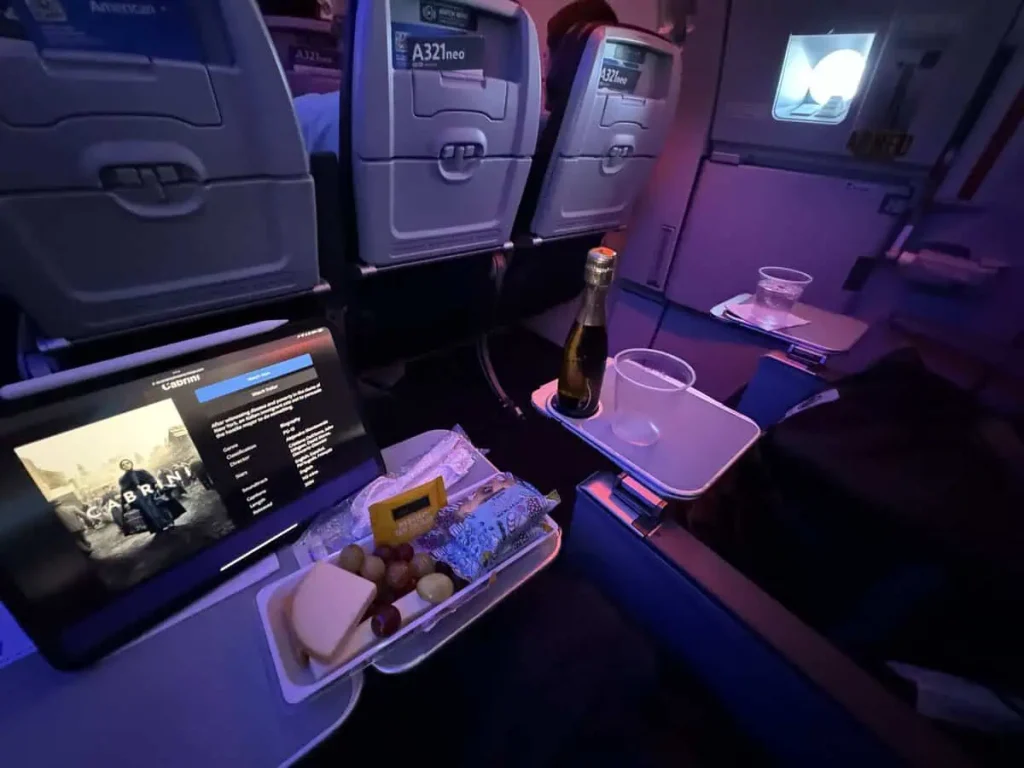 My drink and meal setup on AA A321neo