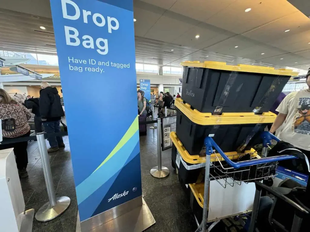 Alaska Airlines bag drop at Anchorage