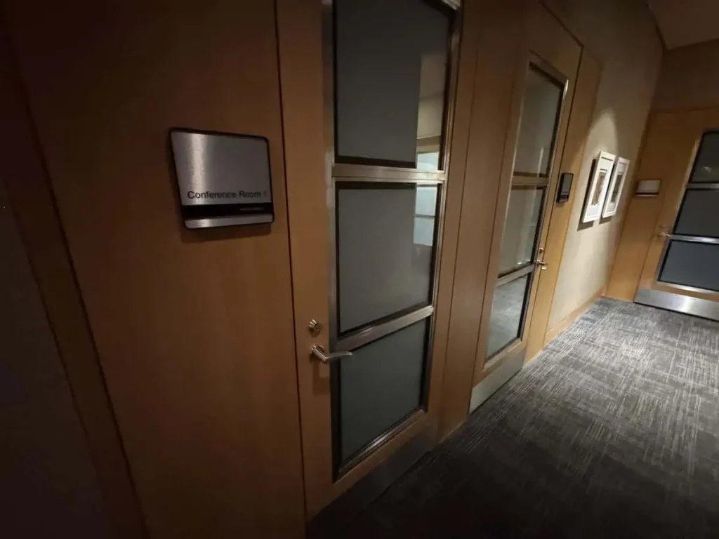 Admirals Club DFW Terminal B Conference Rooms