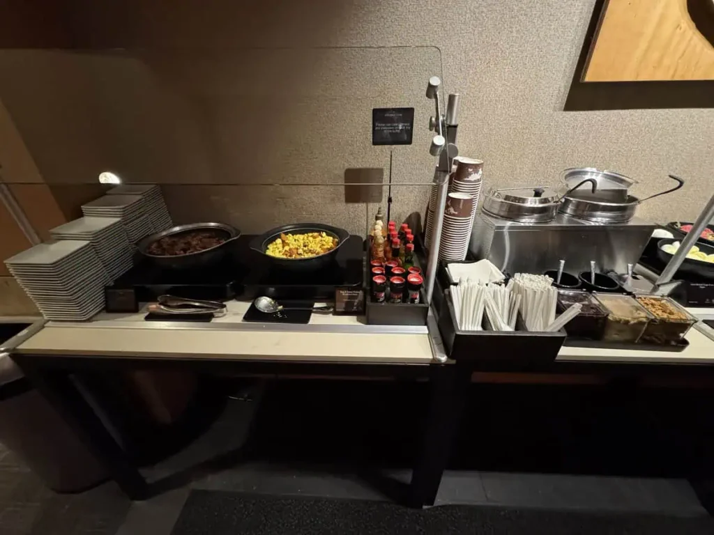 Admirals Club DFW Terminal B Hot Foods