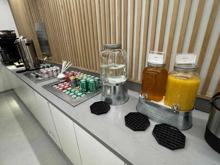 Lounges-Prime Class-02-Drinks-01