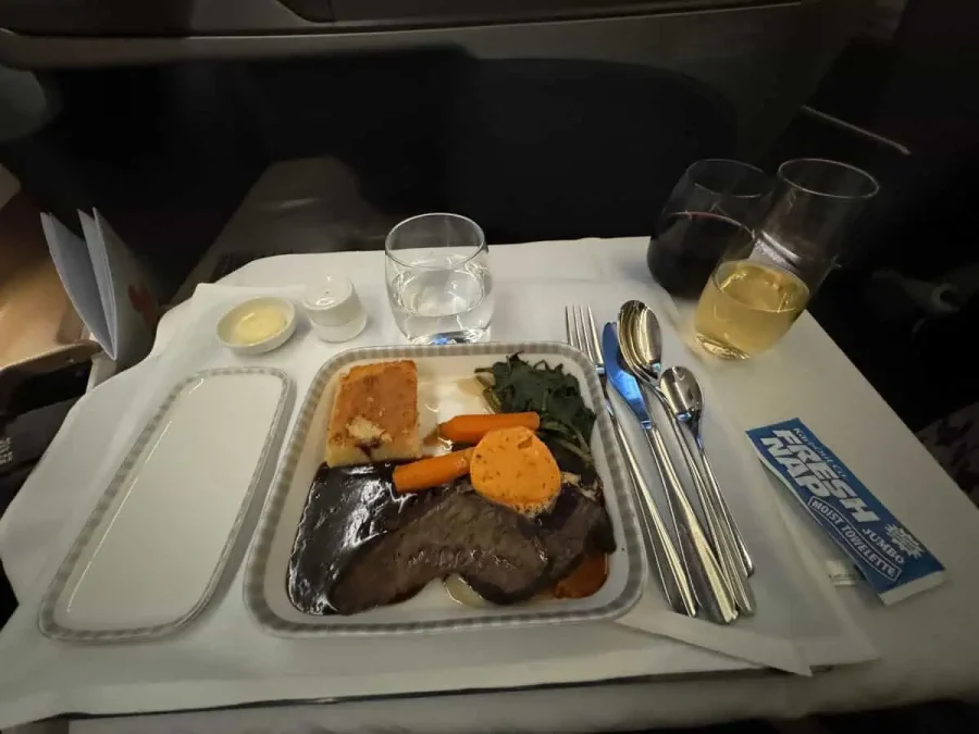 SQ 23 Dinner-03-Main Course