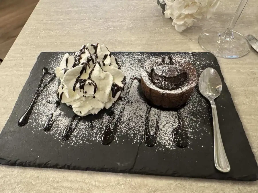 The Spring House_Restaurant_08-Chocolate Cake