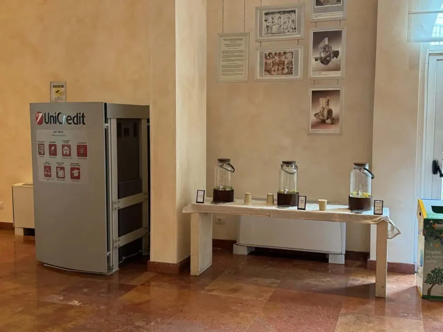 Hilton Rome Airport_Lobby_02-ATM Waters