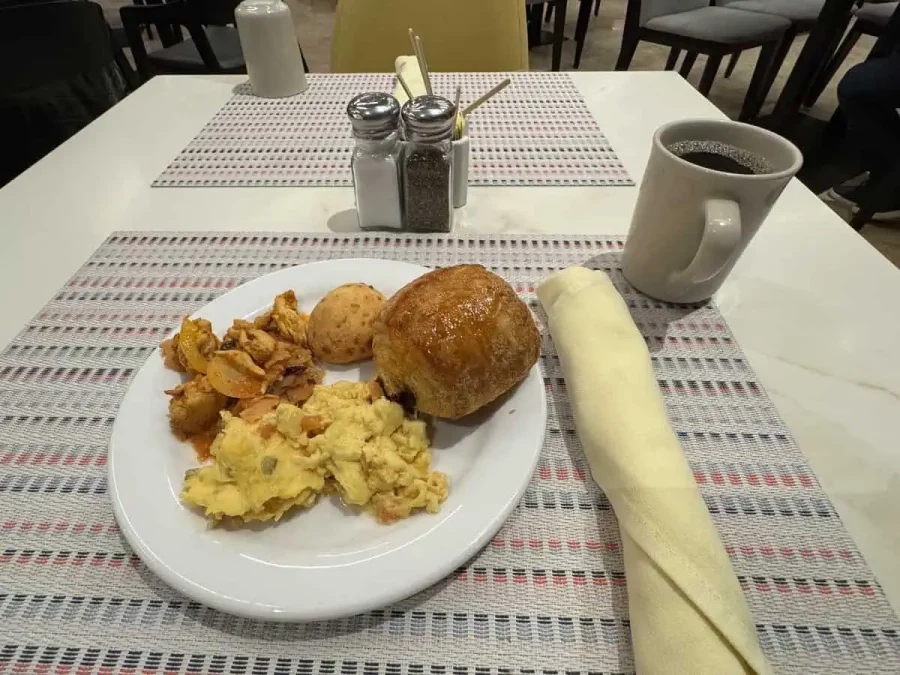 Hilton San Salvador_El Mirador_99-What I Had