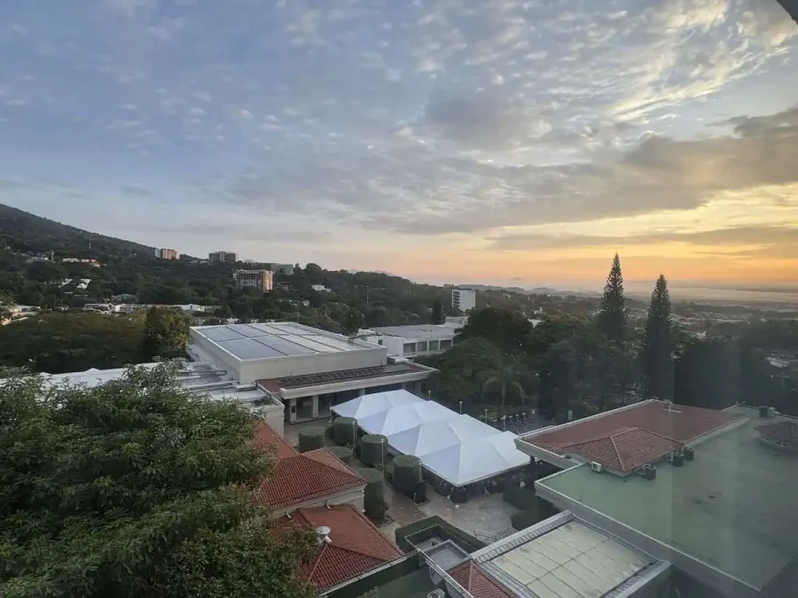 Hilton San Salvador_Executive Room_22-View