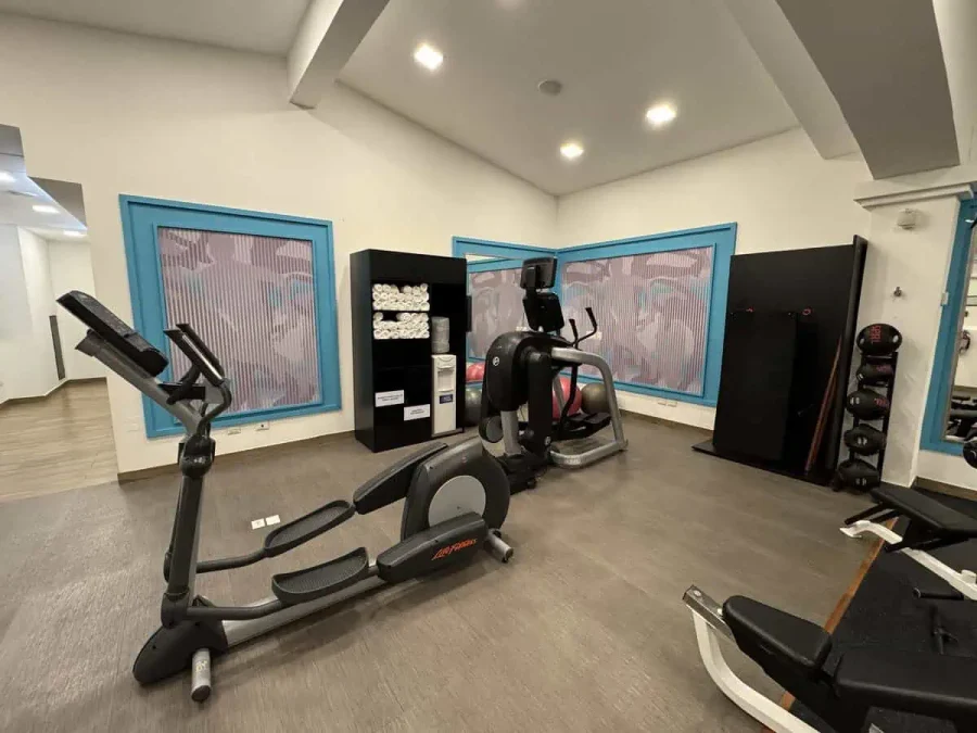 Hilton San Salvador_Gym_05-Corner