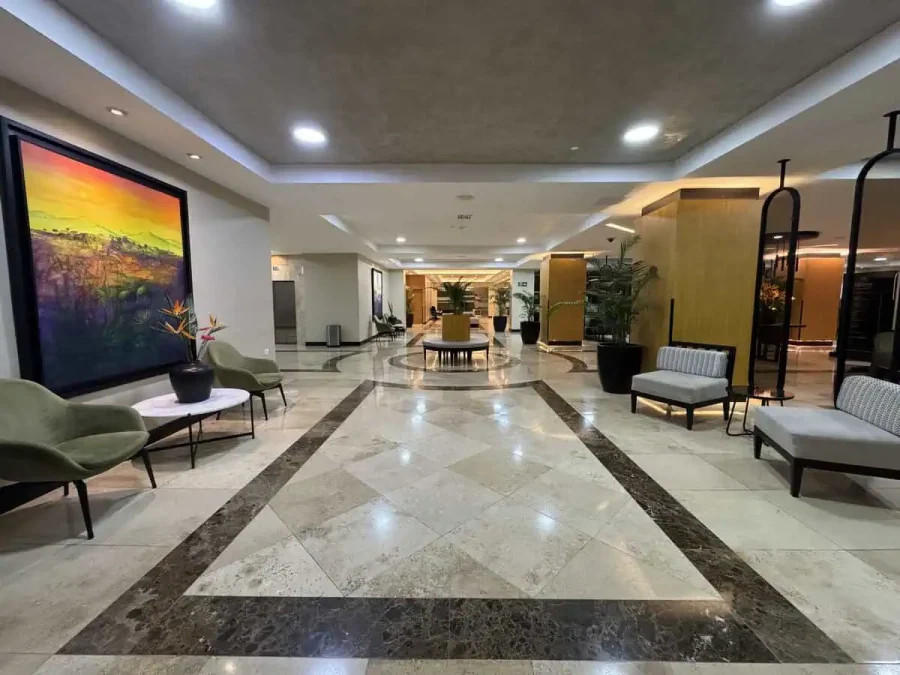 Hilton San Salvador_Lobby-02